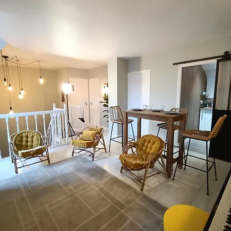 Appartamento Maison Confortable Espace Mayenne